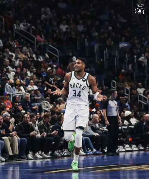 开云APP-字母哥焦点对战，德约科维奇与30激战热火分钟，战术调整胜负难料！(克耶高斯对德约科维奇)