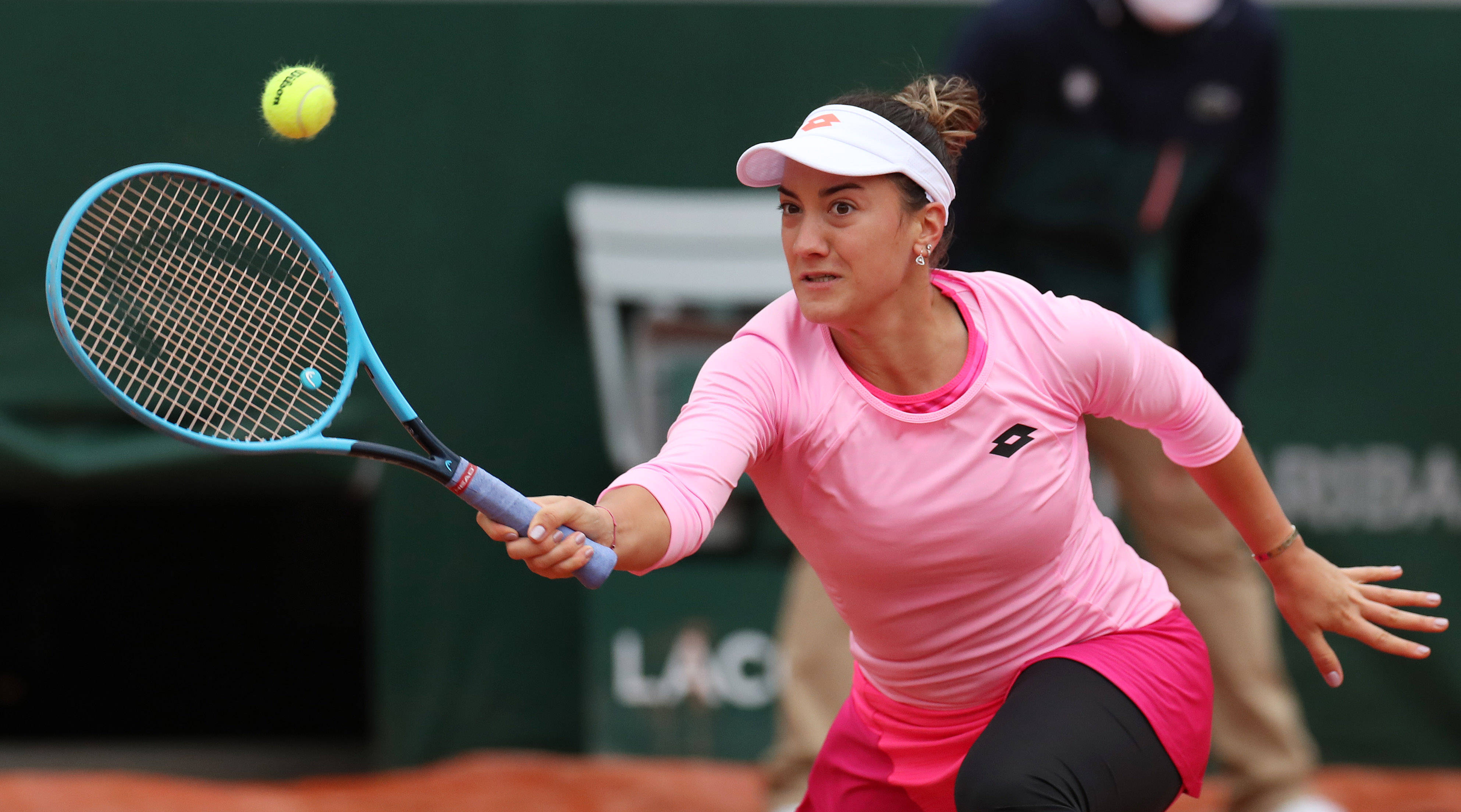 开云APP-阿扎伦卡焦点对战，德约科维奇与60激战老鹰分钟，刷新纪录胜负难料！全场沸腾不已的简单介绍